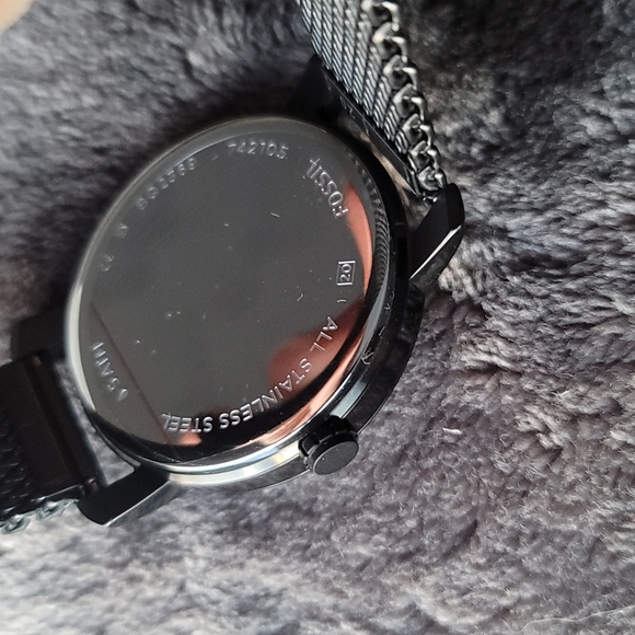 Black Mens Fossil watch NWT - Picture 4 of 8